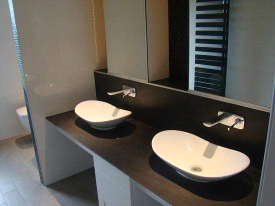 Pose d'équipements sanitaires Morlaix