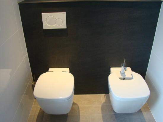 Toilettes suspendues Morlaix